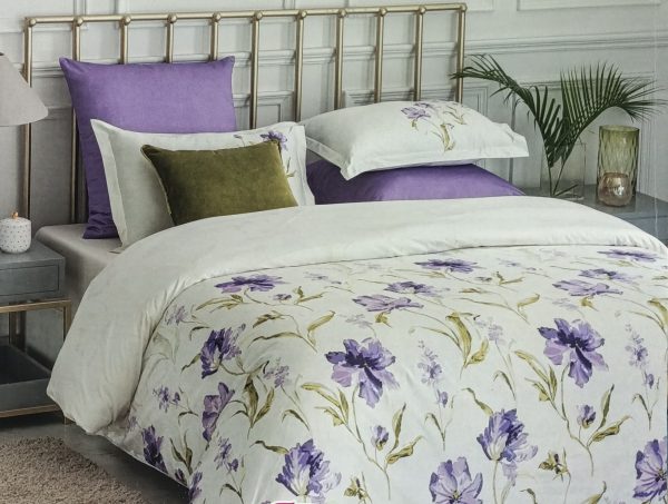 SOFT TOUCH FLORAL KING SIZE BEDSHEET WITH 2 PILLOWCOVER